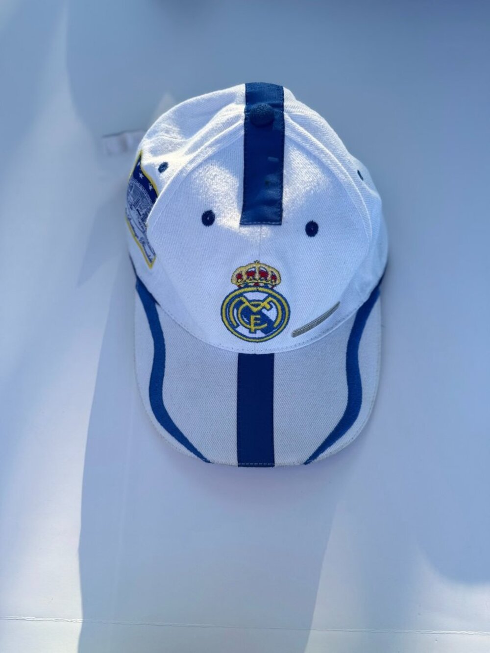 Real Madrid 2000s Bernabéu Strapback Cap
